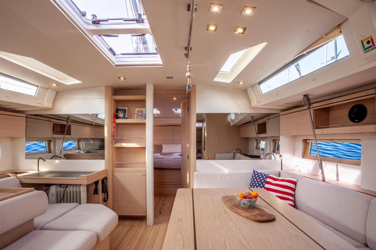 Yacht Psari Hotel Szaloniki Kültér fotó